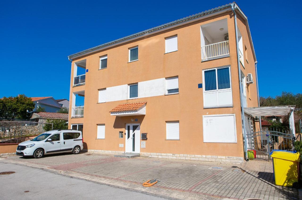 Apartman Noel คิร์ก ภายนอก รูปภาพ